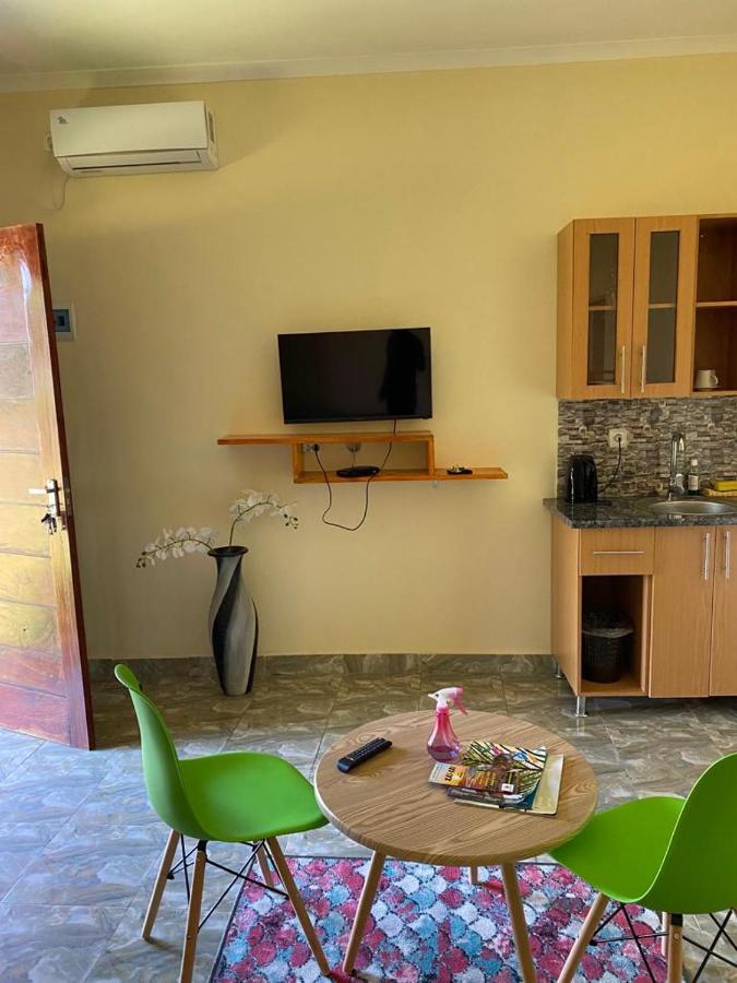 Elite Servicos - Acomodacao Familiar Maputo Ngoại thất bức ảnh