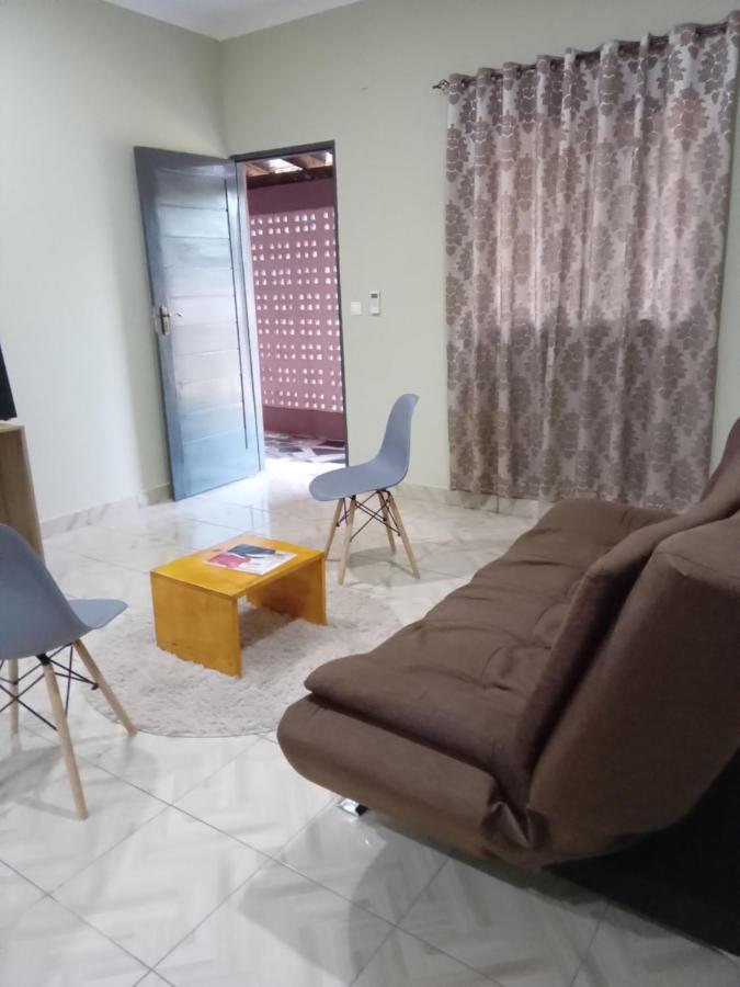 Elite Servicos - Acomodacao Familiar Maputo Ngoại thất bức ảnh